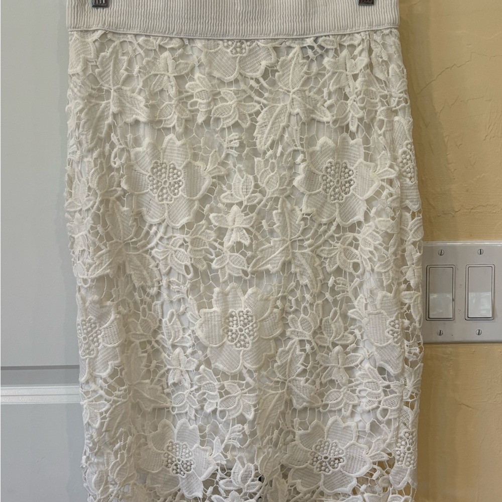 Love Culture White Lace Pencil Skirt